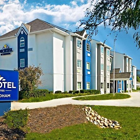 Microtel Inn & Suites By Wyndham Bluffs Каунсил-Блафс Экстерьер фото